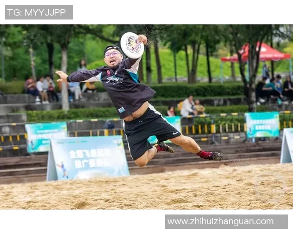 重庆飞盘队从攀岩到飞盘的华丽转身与竞技梦想的追逐之路